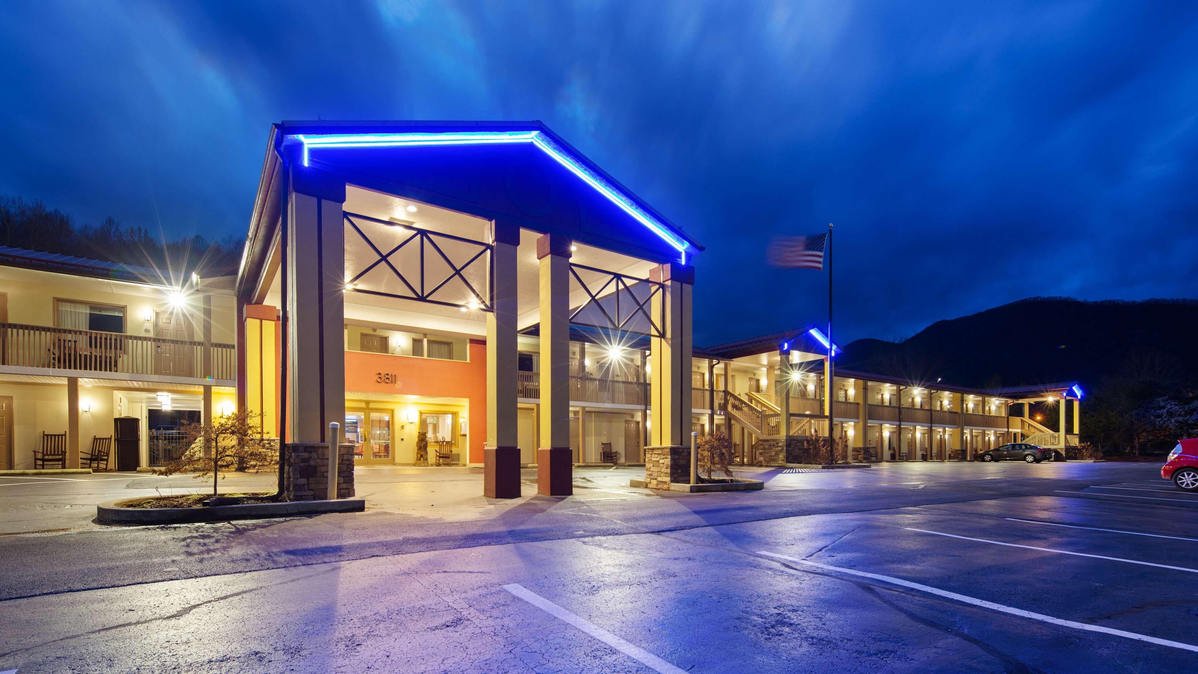 Best Western Mountainbrook Inn Maggie Valley Exterior photo